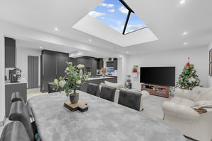 Photo 22- click for photo gallery